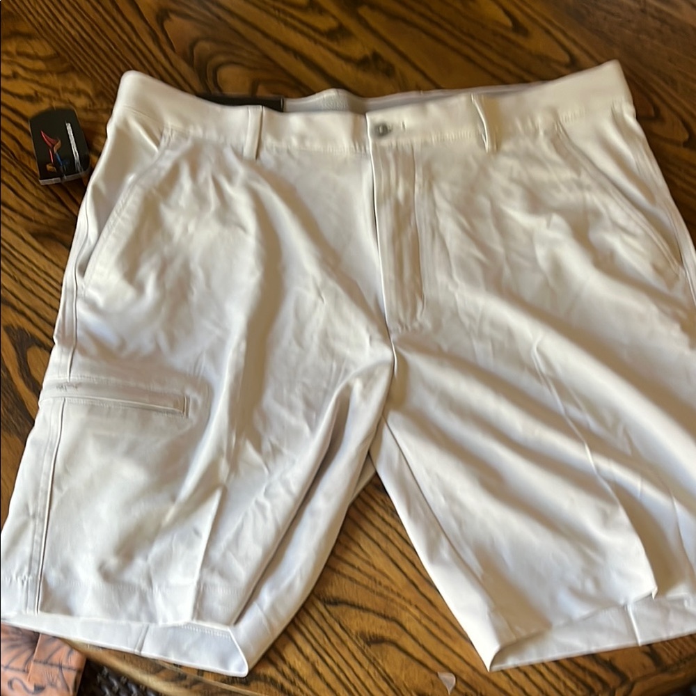White Men's Shorts